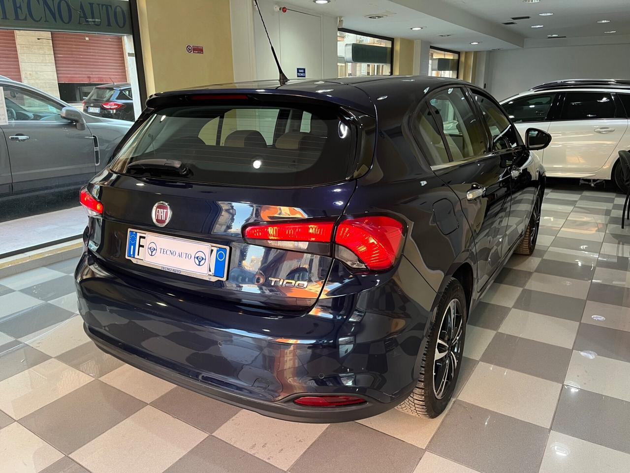 Fiat Tipo 1.6 Mjt S&S 5 porte Lounge