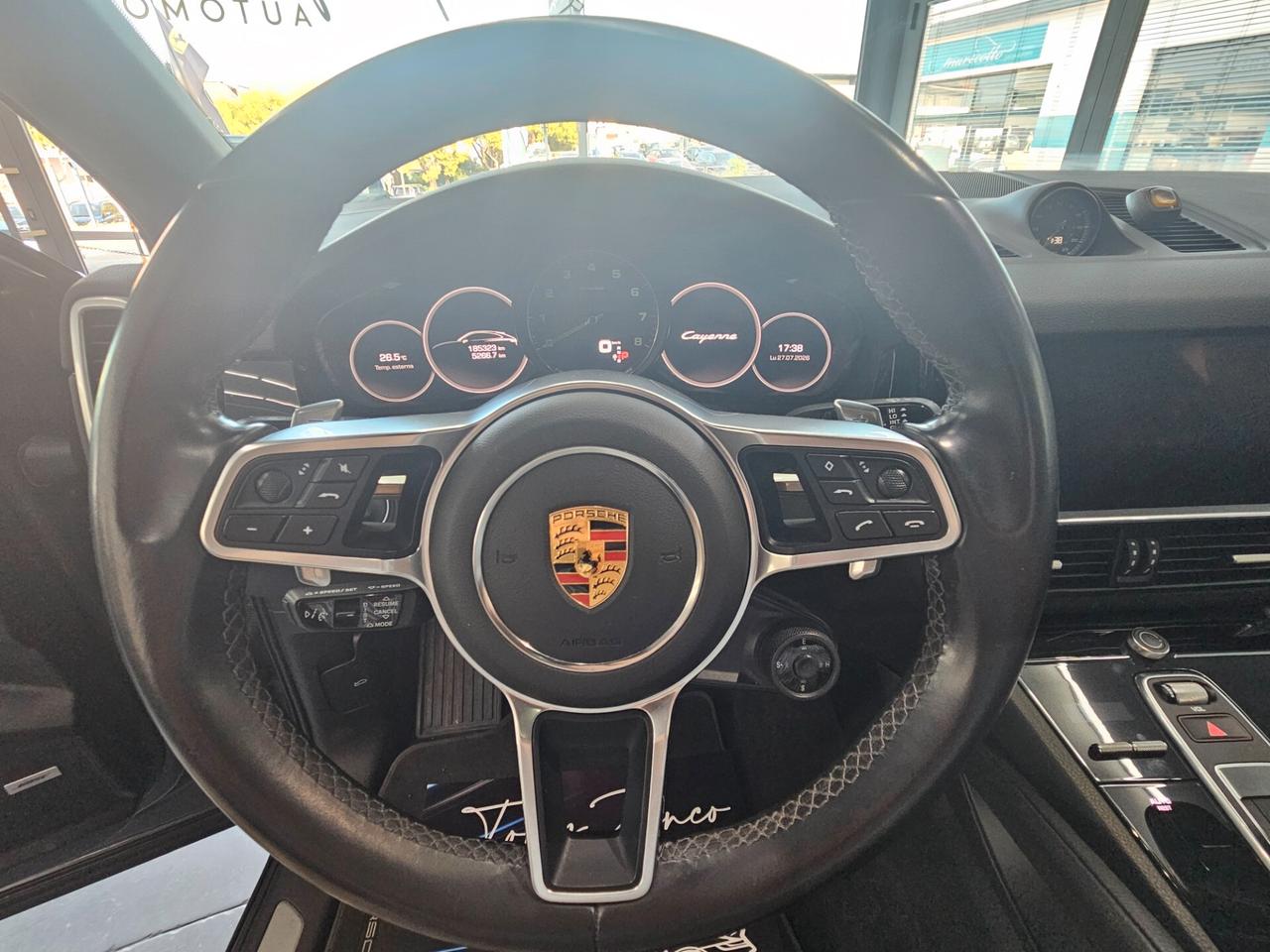 Porsche Cayenne Platinum