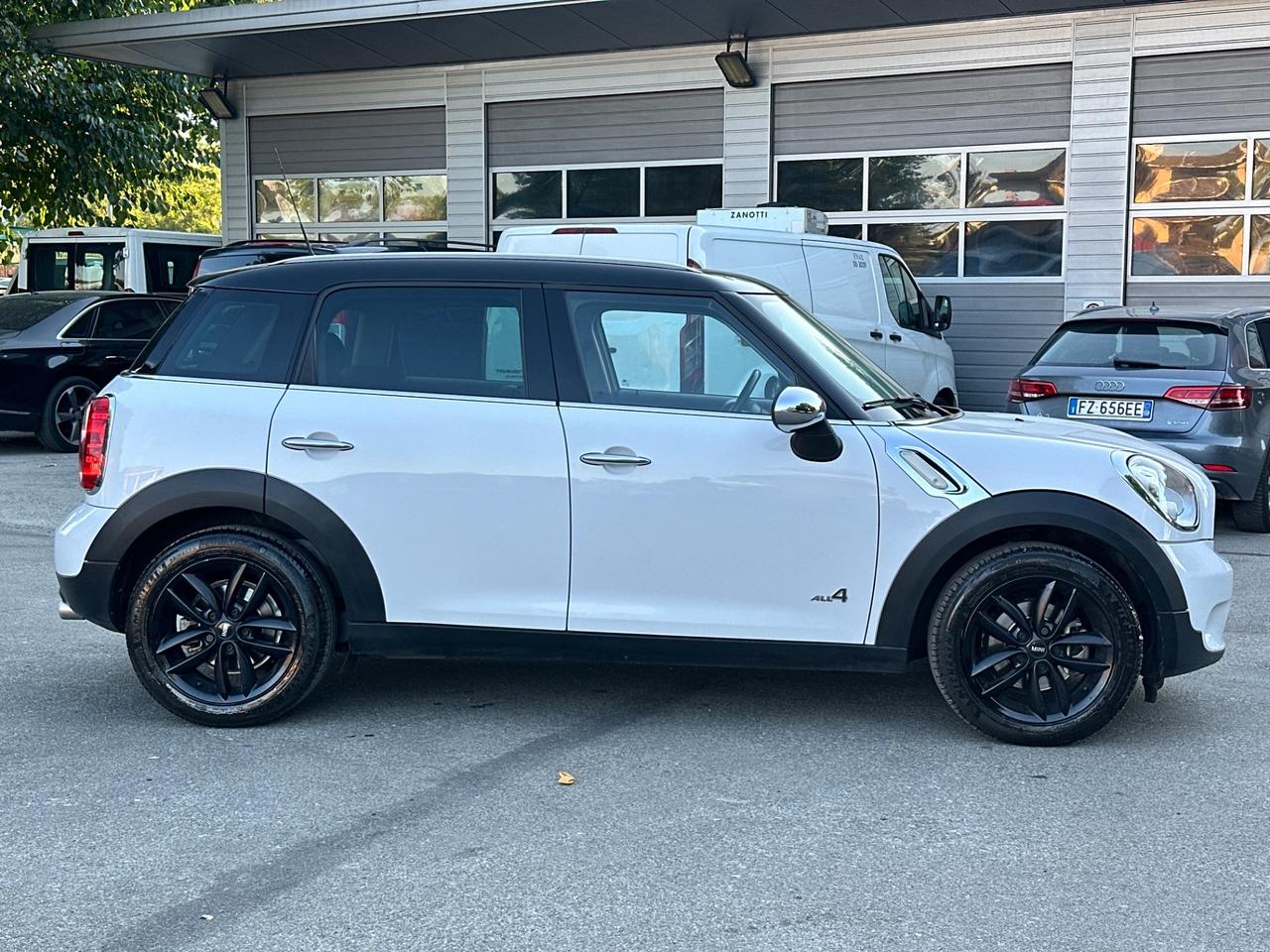 Mini Cooper Countryman 1.6 D ALL4 Tetto panoramico
