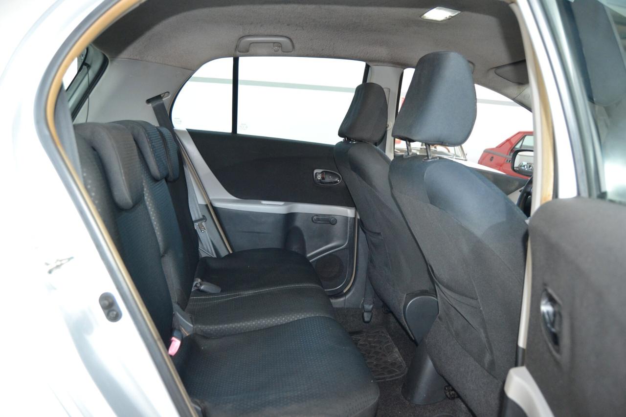 Toyota Yaris 1.0 GPL 5Porte Now UniPro/Antifurto/RadioMP3