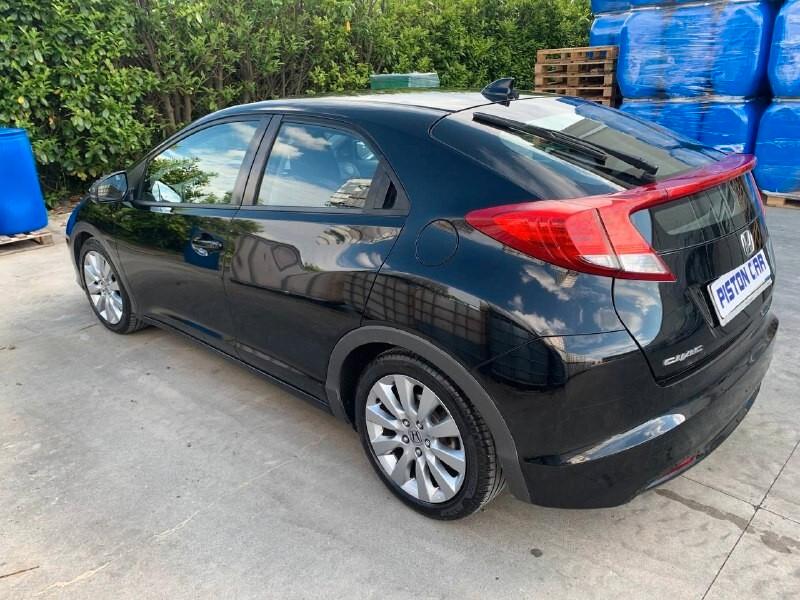 Honda Civic 1.4 i-VTEC Sport