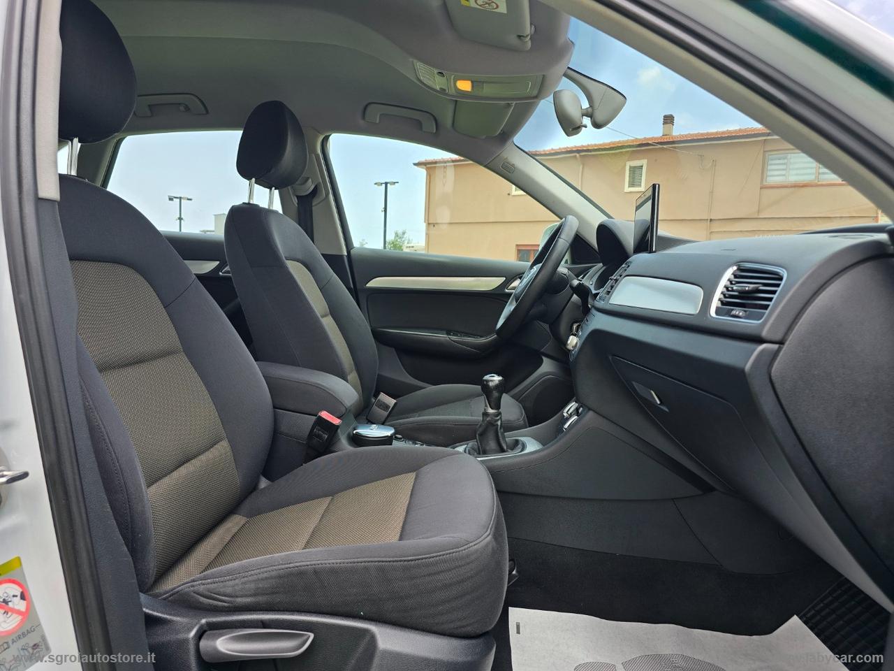 AUDI Q3 2.0 TDI Business