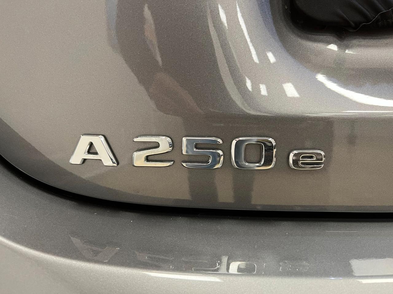 Mercedes-benz A 250 Automatic EQ-Power Premium