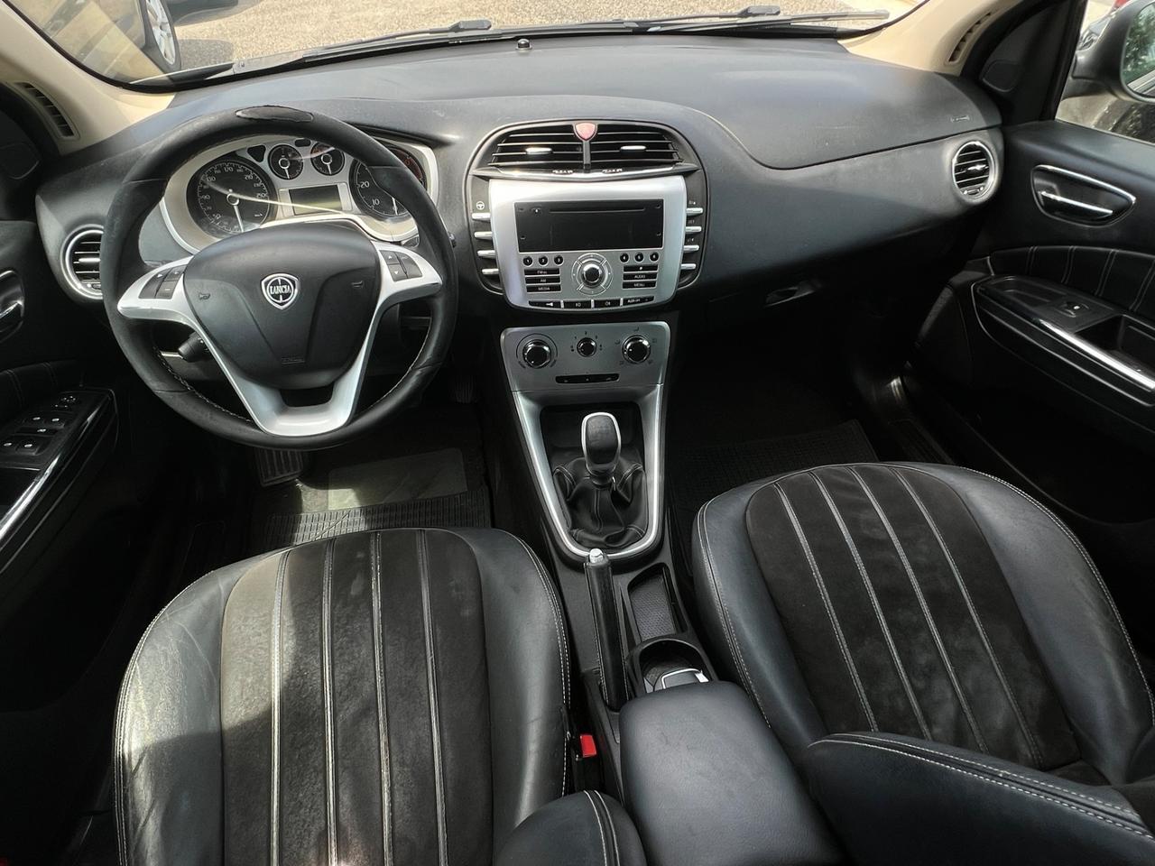 Lancia Delta 1.6 MJT DPF Platino