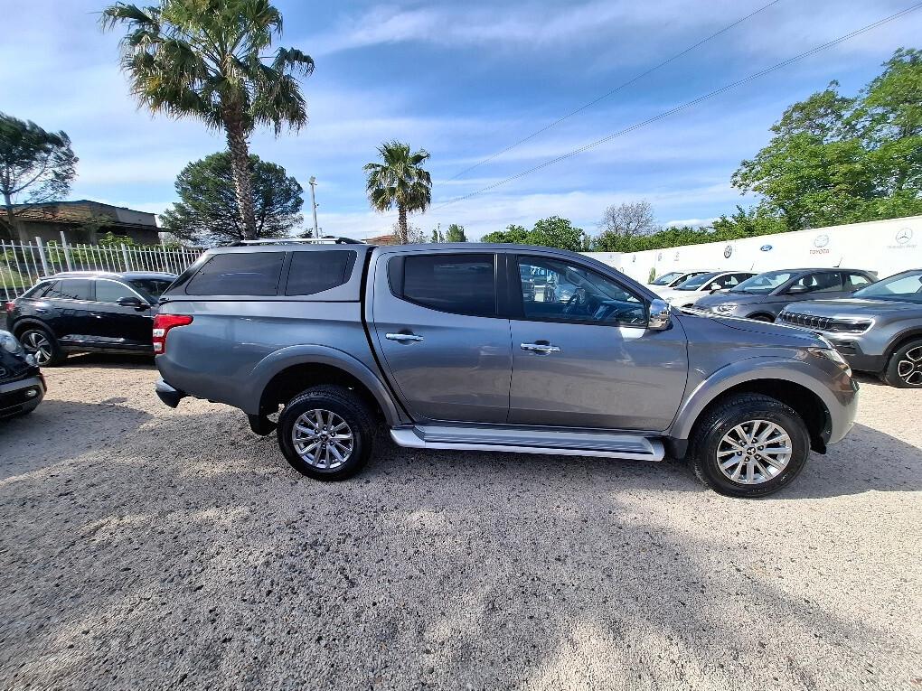 Mitsubishi L200 2.4 DI-D/154CV Double Cab Invite