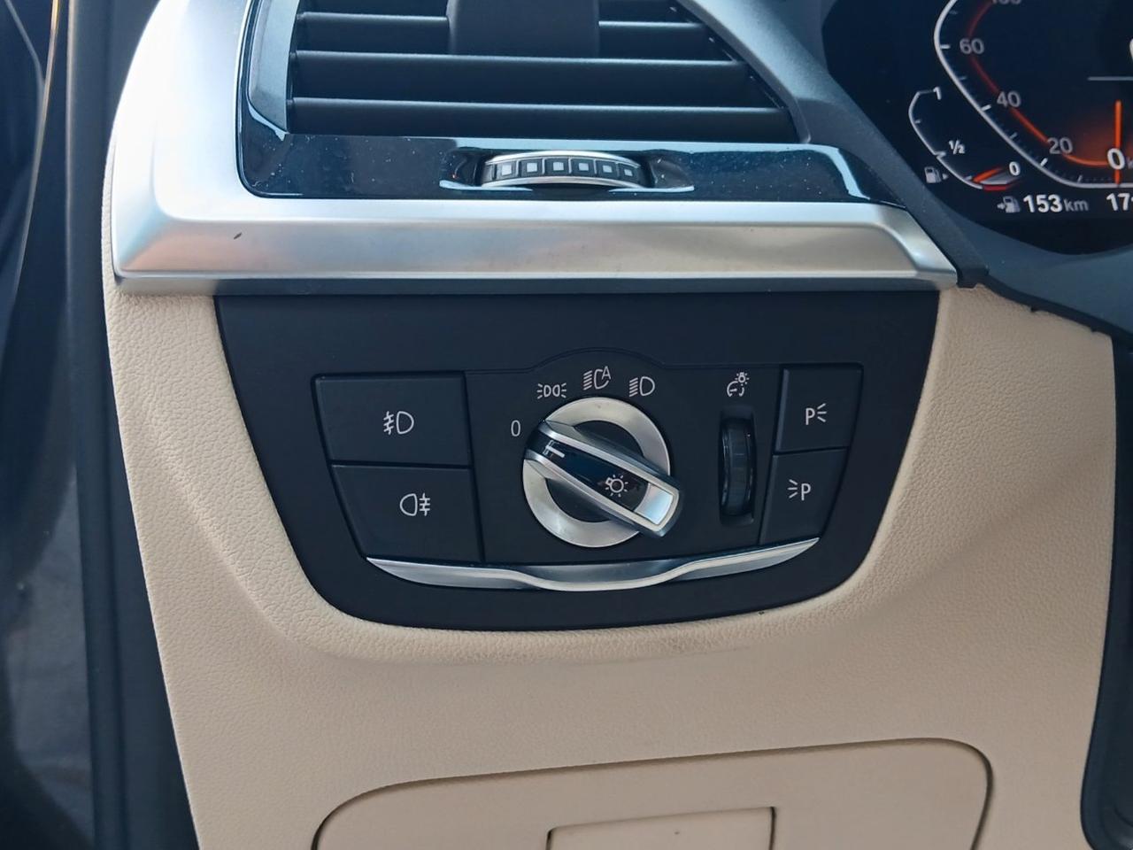 BMW X3 xdrive20i Luxury 184cv auto
