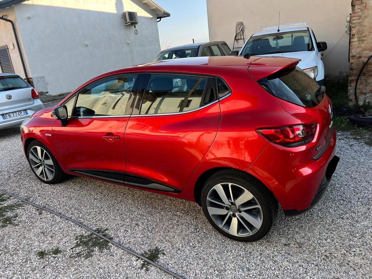 Renault Clio 0.9 TCe 12V 90CV 5 porte Costume National