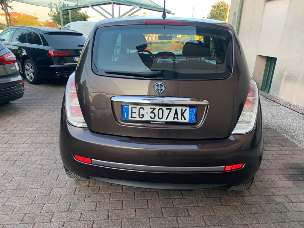 Lancia Ypsilon 1.2 69 CV Diva
