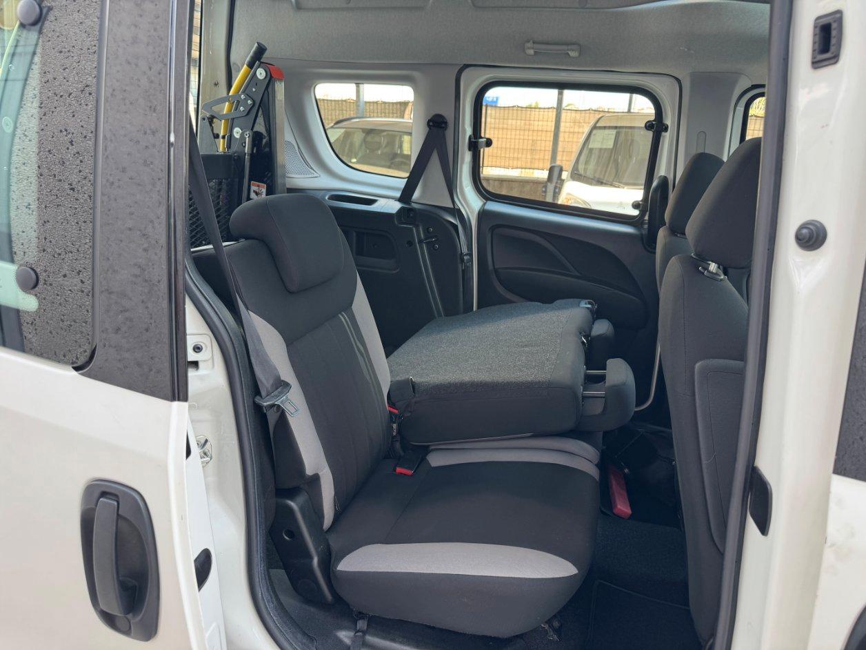 Fiat Doblo 1.6 mjt 16v Easy 95cv PEDANA DISABILI