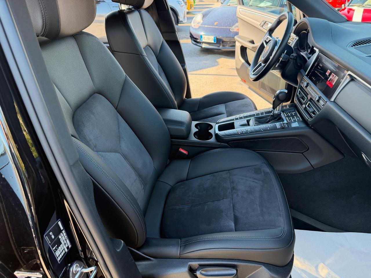 Porsche Macan 2.0 /NAVI/21"/CARPLAY/LED/KM DOC