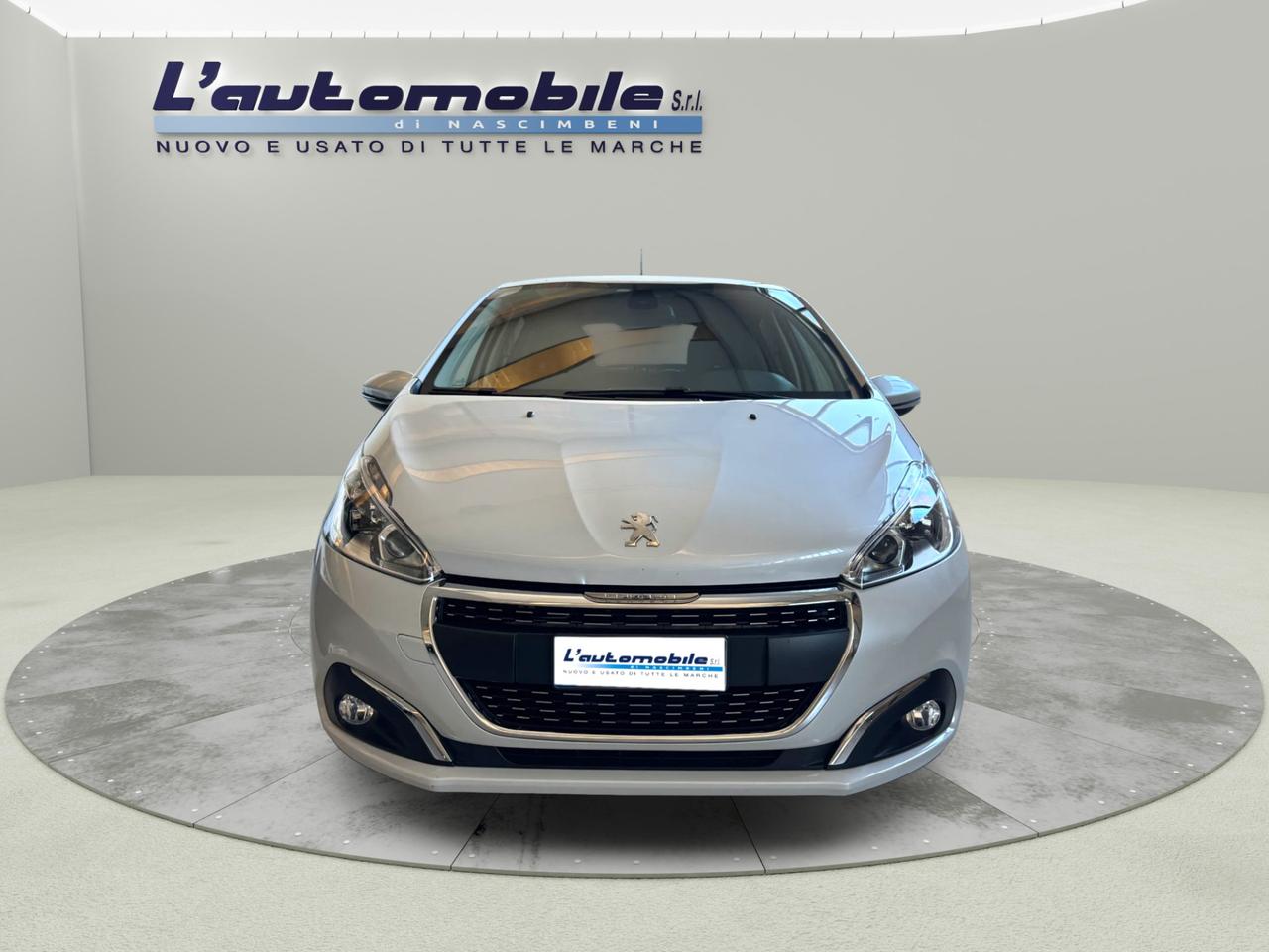 Peugeot 208 5 Porte 208 5p 1.2 puretech Signature s&s 82cv
