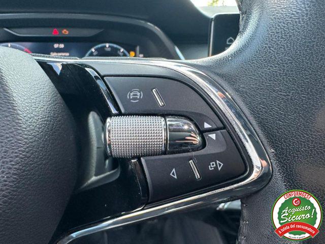 SKODA Octavia 2.0 TDI EVO SCR DSG Wagon Executive