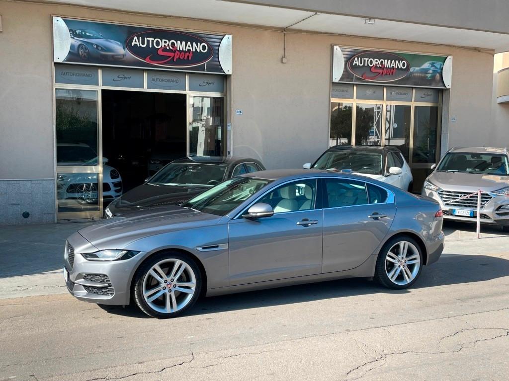 Jaguar XE 2.0 D 180 CV aut. S