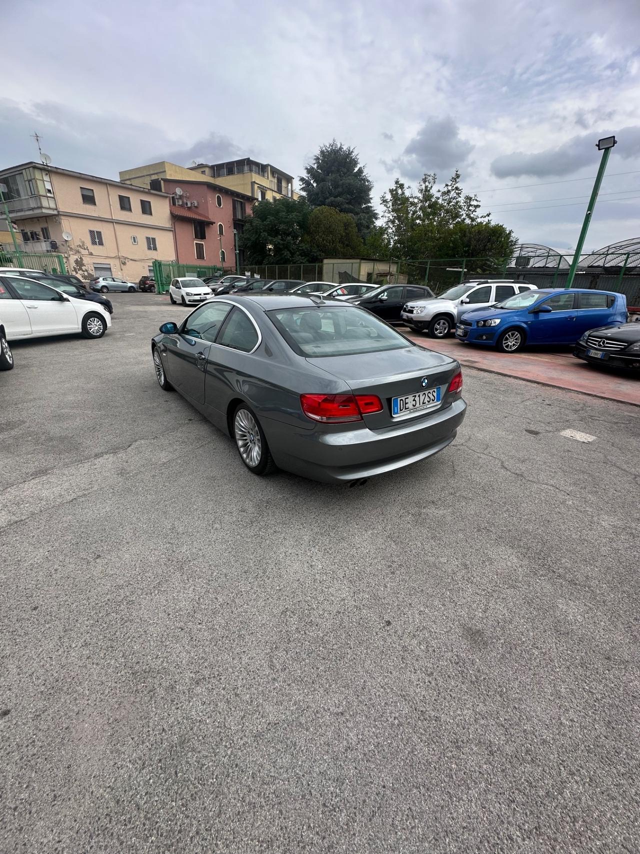 Bmw 325 325i cat Coupé Attiva