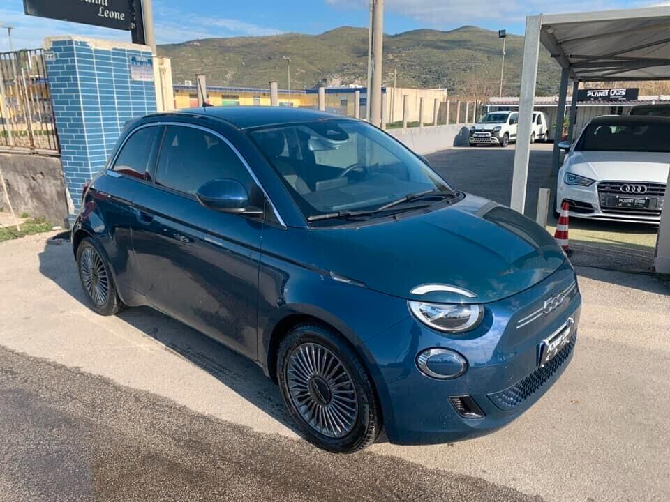 Fiat 500 E icon uniprò