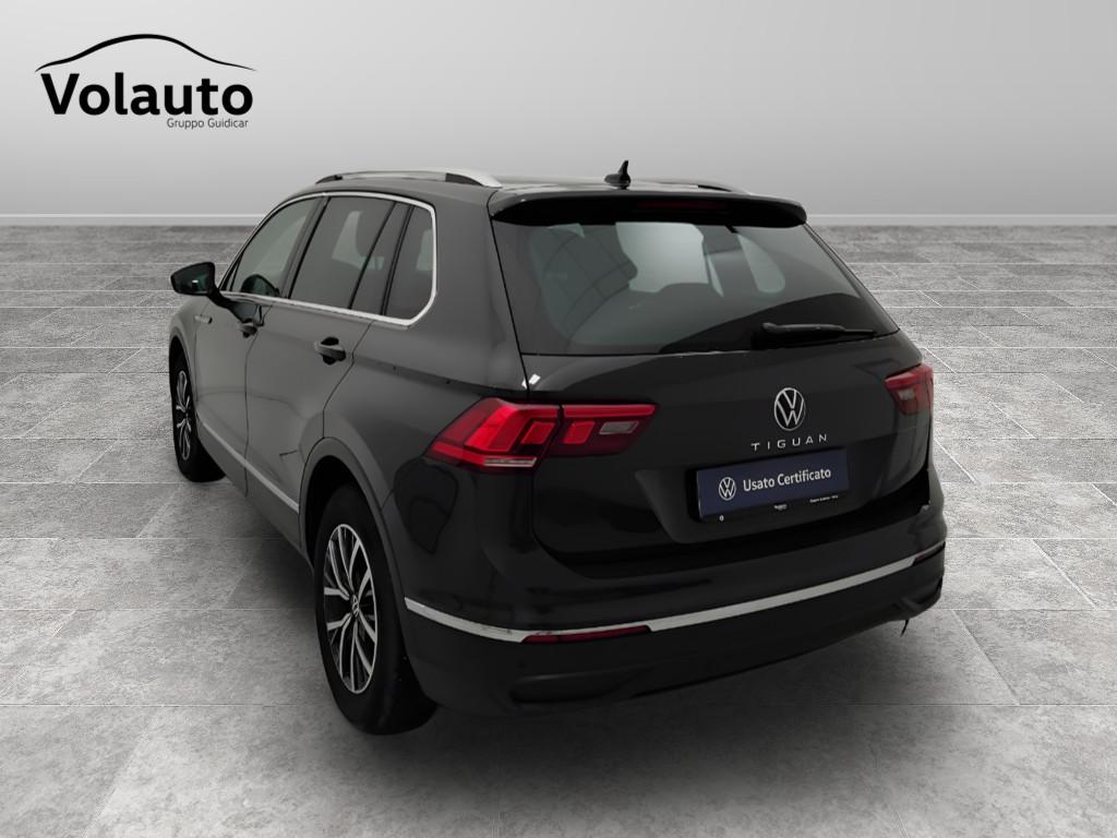 VOLKSWAGEN Tiguan II 2021 - Tiguan 1.5 tsi Life 150cv dsg