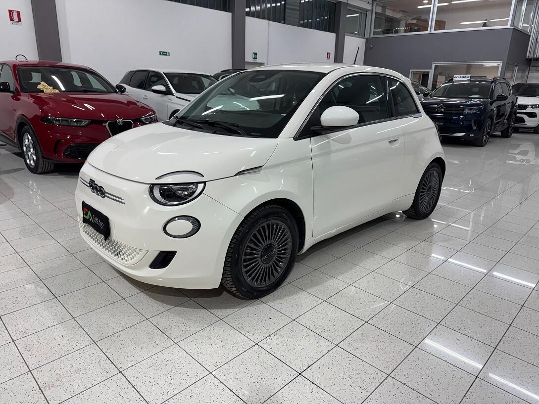 500e 42 kWh BUSINES PRONTA CONSEGNA BELLA