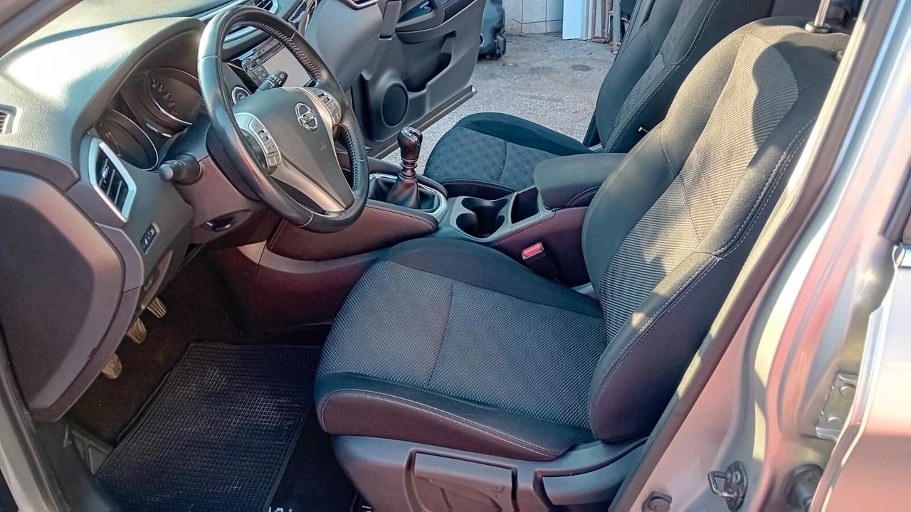 Nissan Qashqai 1.5 dCi Tekna