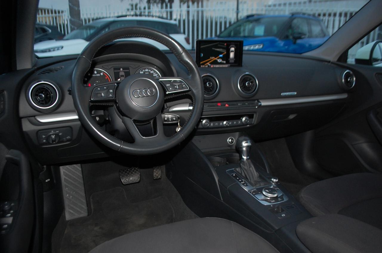 Audi A3 Sportback 30 1.5 g-tron 131CV S-Tronic Uff Italy