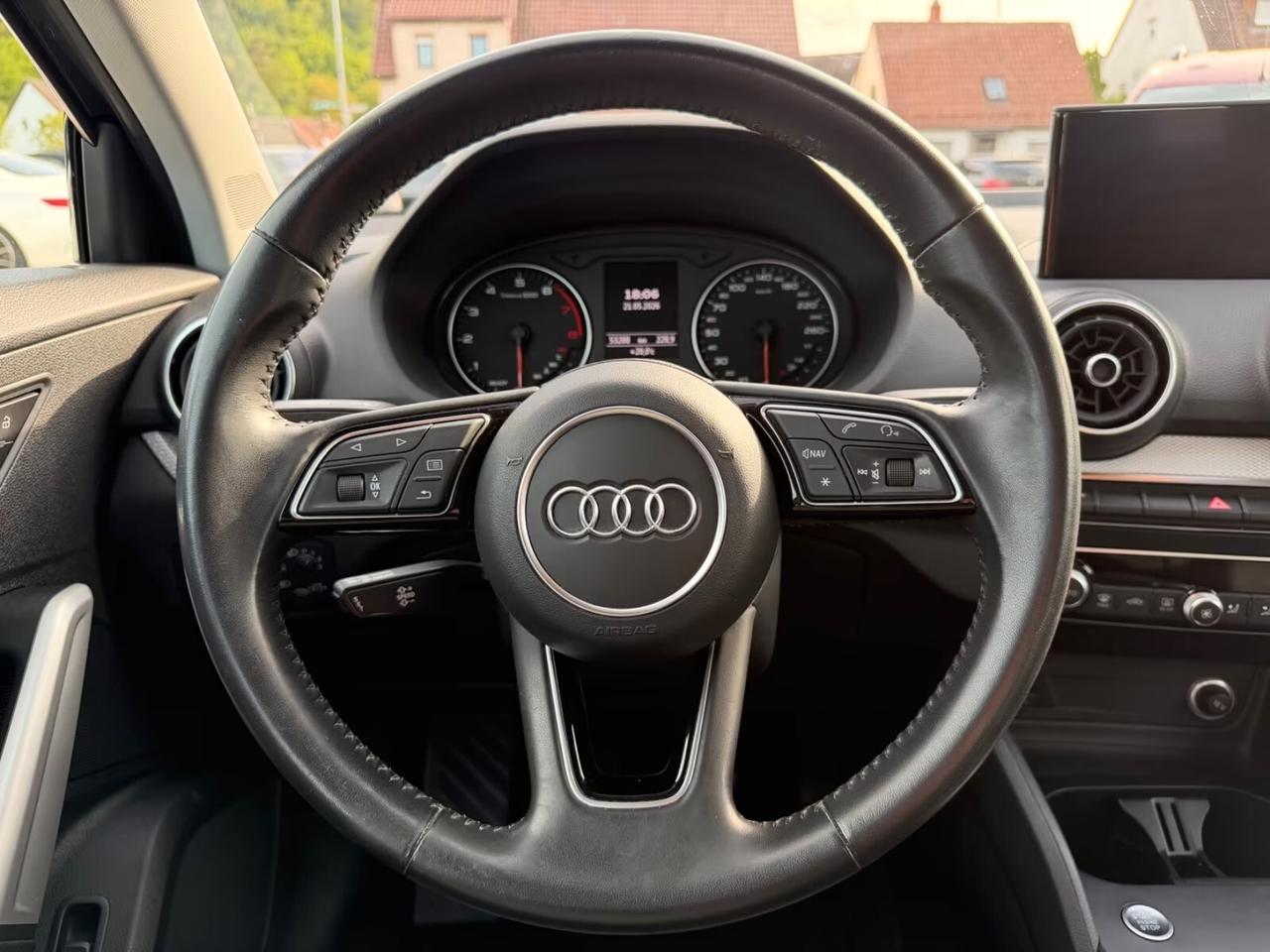 Audi Q2 30 TFSI Admired