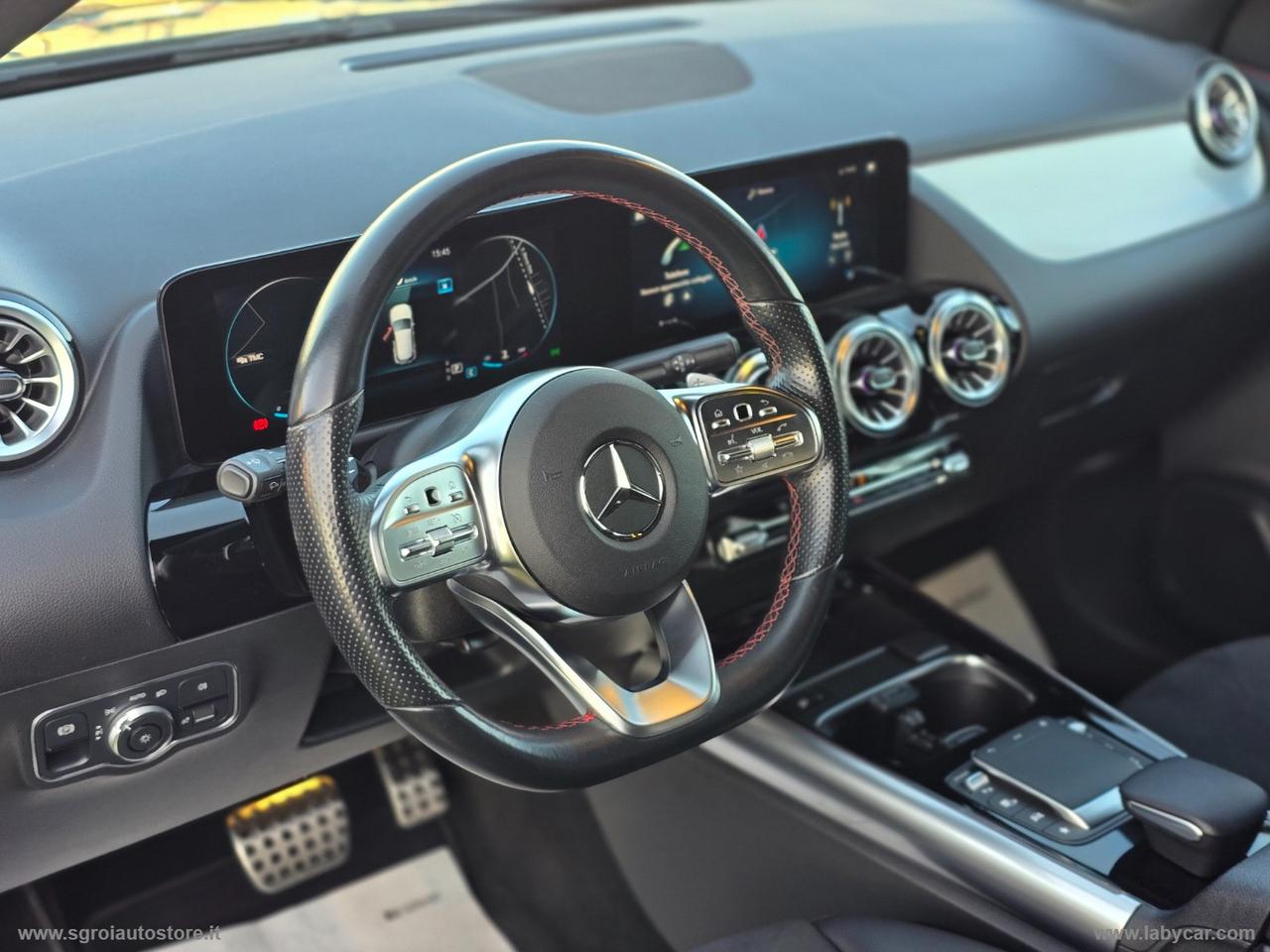 MERCEDES-BENZ GLA 200 d Automatic Premium