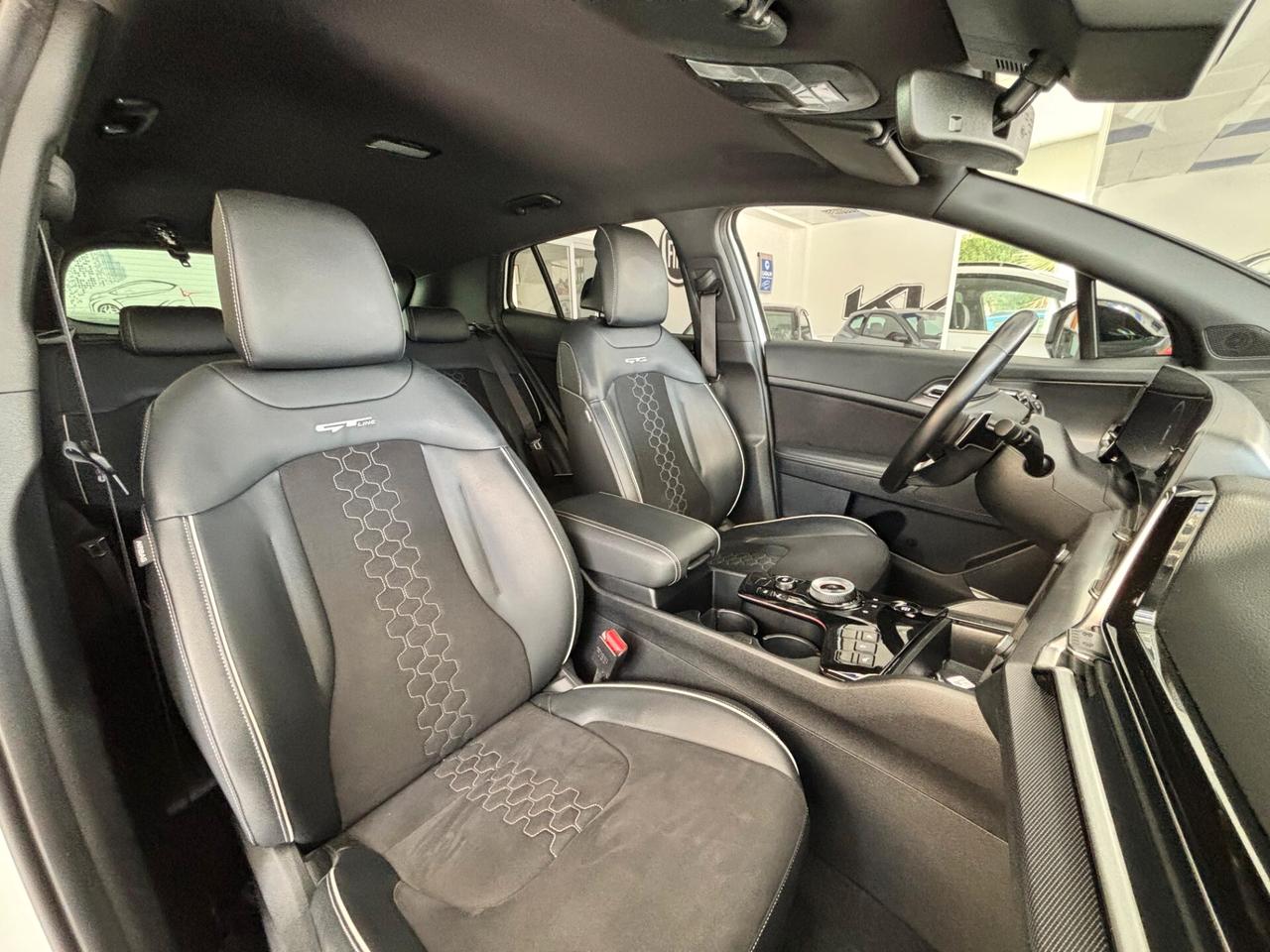 Kia Sportage 1.6 TGDi HEV AT GT-line