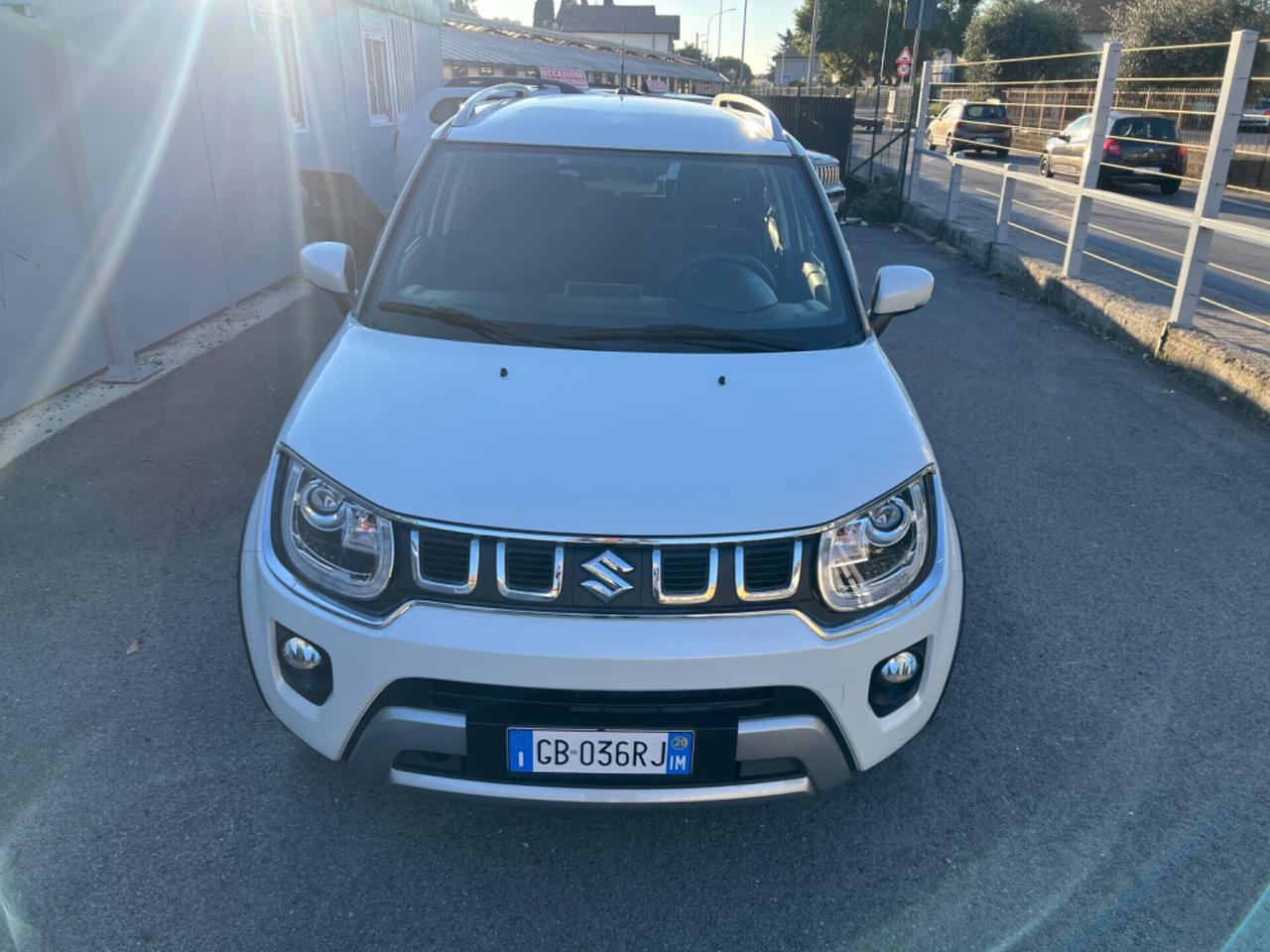 Suzuki Ignis 1.2 Hybrid Top solo 3.500 km