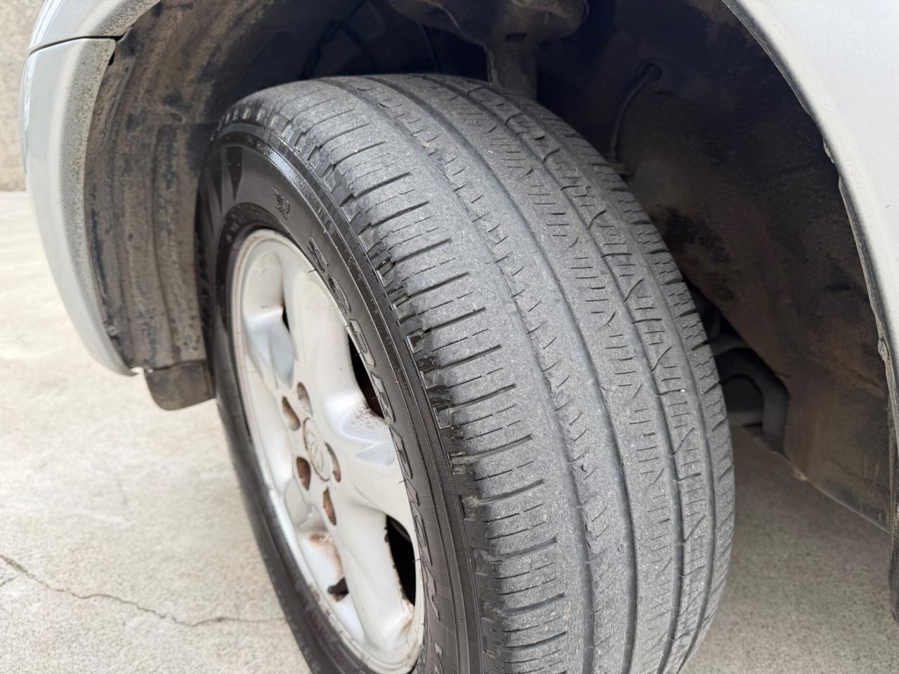TOYOTA RAV4 2.0 16V BENZ-GPL 2032 4X4 UNI PROP