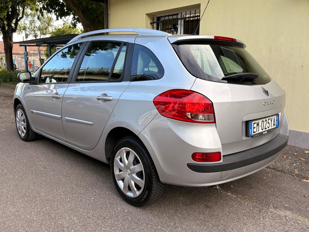 Renault Clio 1.2 Benzina 16V SporTour 2012