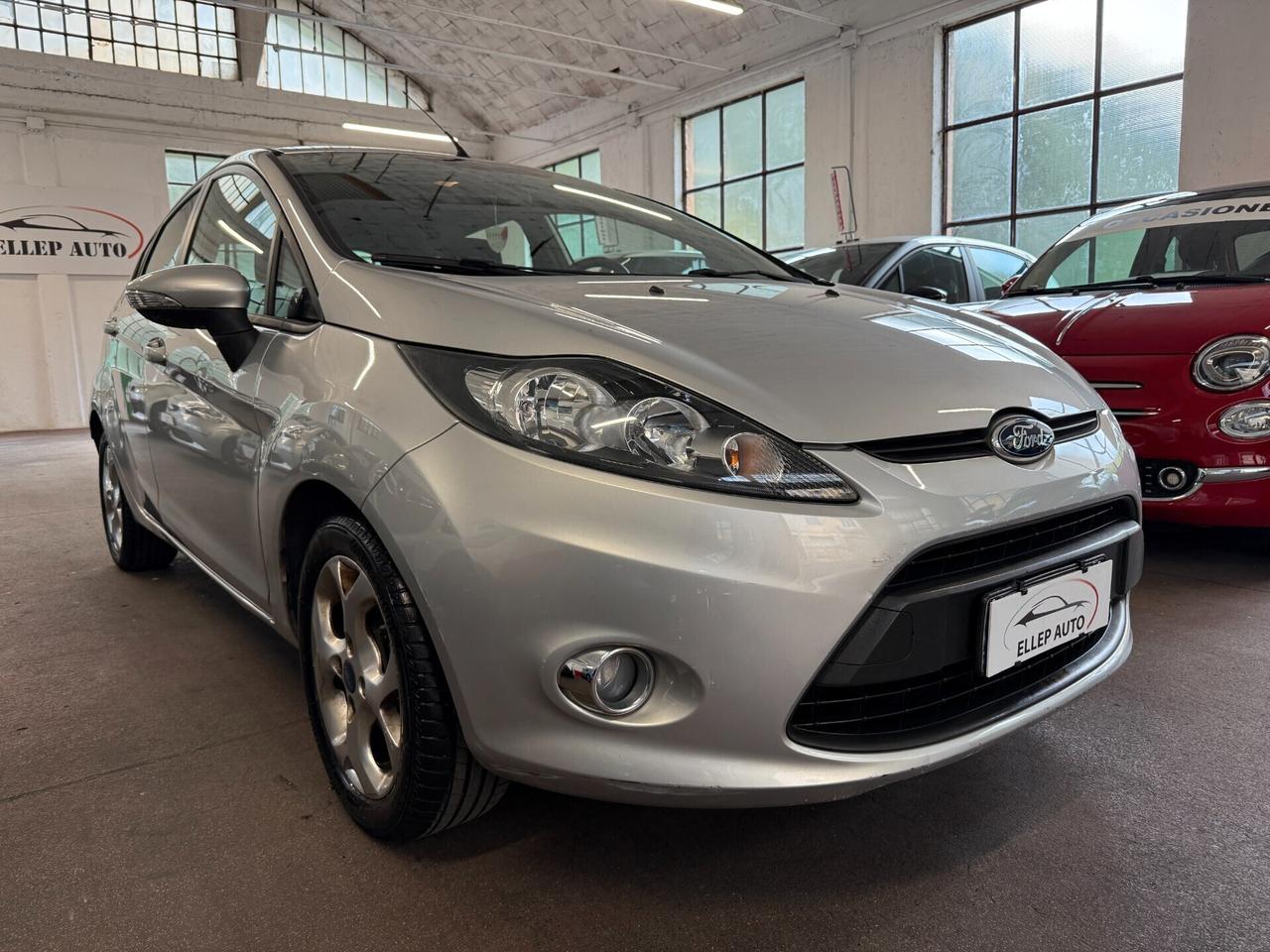 Ford Fiesta 1.4 5 porte GPL Titanium CINGHIA OK