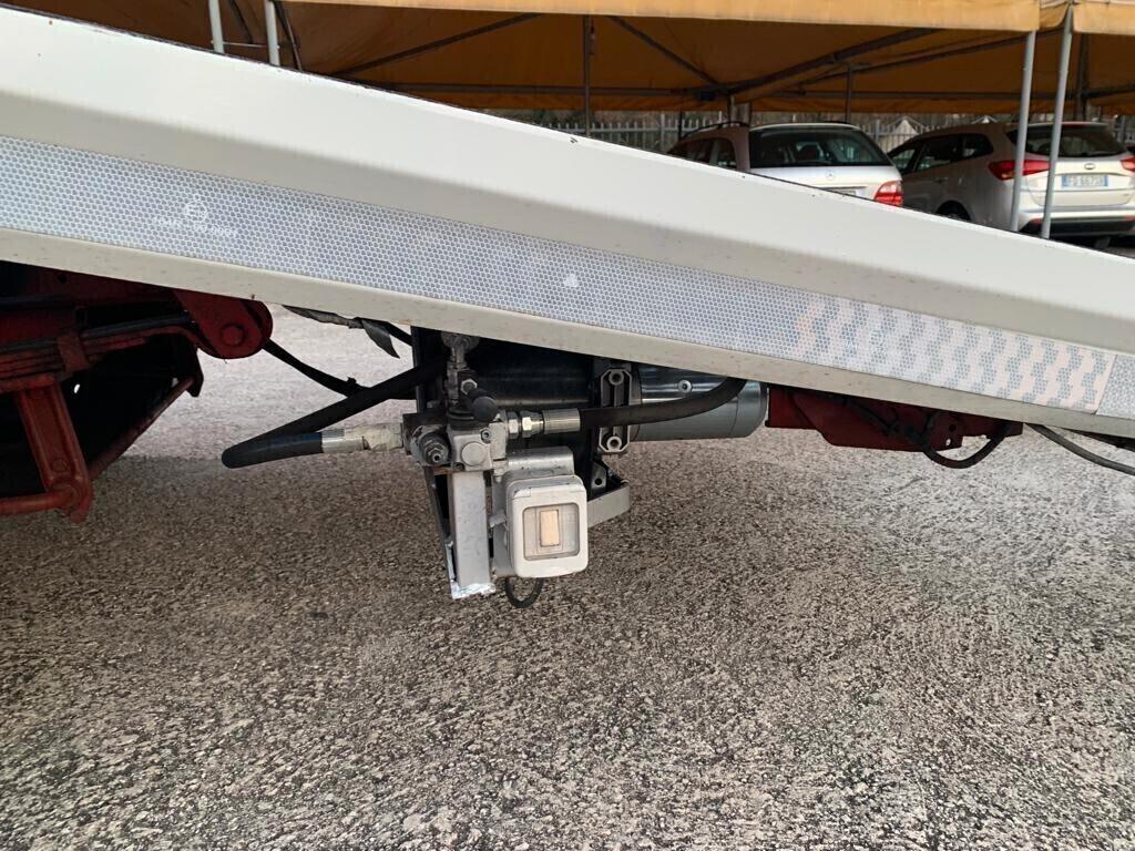 Iveco DAILY 50 c 13 2.8 JTD 130 CV