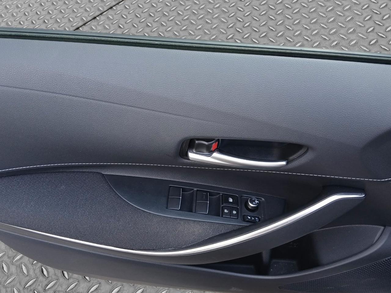 Toyota Corolla Touring Sports 1.8h Active Tech auto