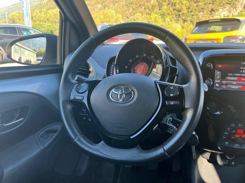 Toyota Aygo Aygo Connect 1.0 VVT-i 72 CV 5 porte x-you