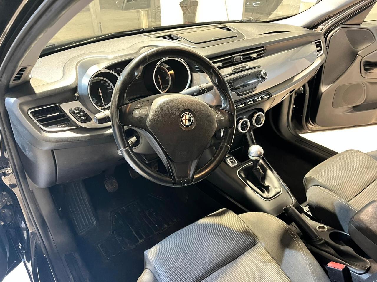 Alfa Romeo Giulietta 2.0 JTDm-2 140 CV Distinctive