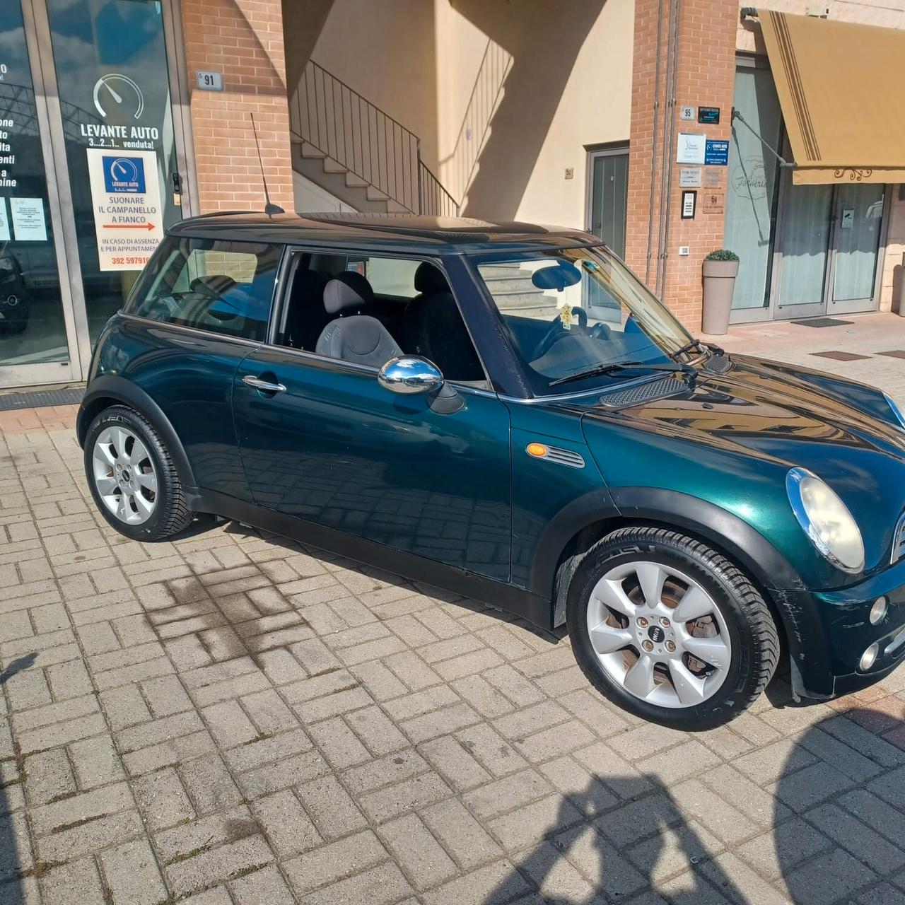 NEOPATENTATI MINI ONE 1.6 BENZINA GARANZIA 12 MESI