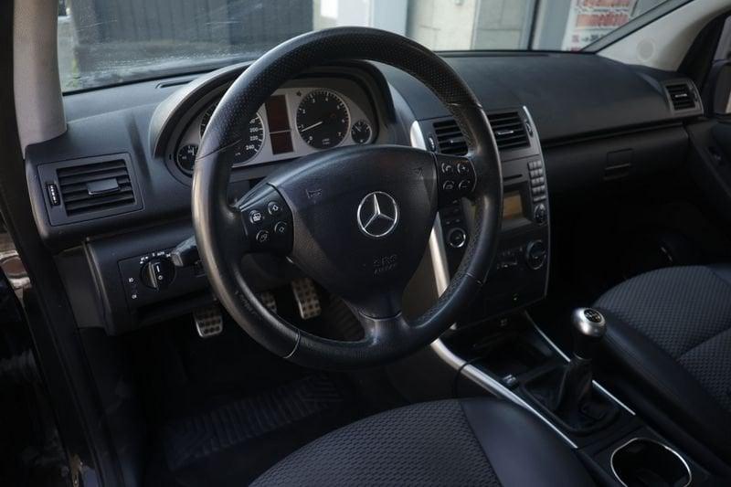 Mercedes-Benz Classe A Mercedes-Benz Classe A A 160 (150) be ANNO 2010