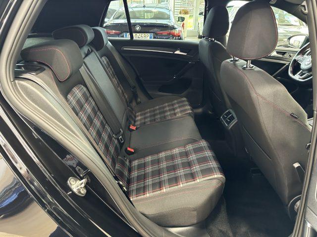 VOLKSWAGEN Golf GTI Performance 2.0 DSG -19"-Camera-DYnaudio-Keyless