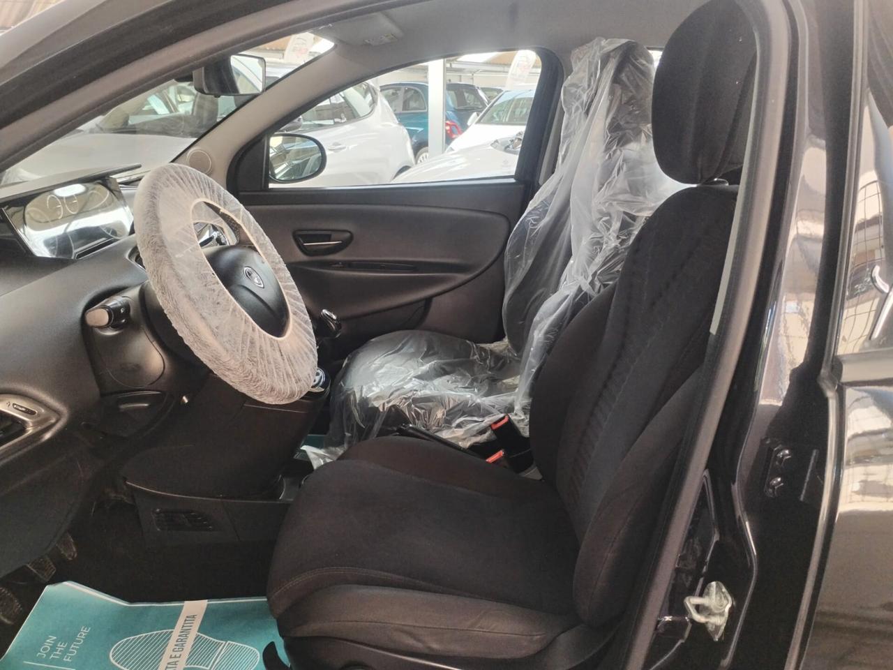 Lancia Ypsilon 1.3 MJT 16V 95 CV 5 porte S&S Platinum