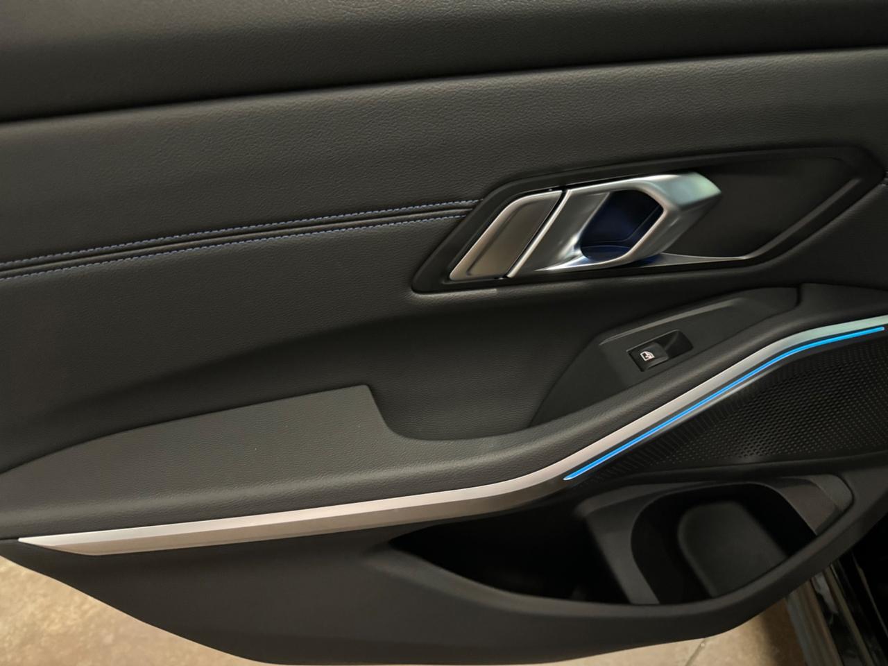 Bmw 320 320d 48V Touring Msport