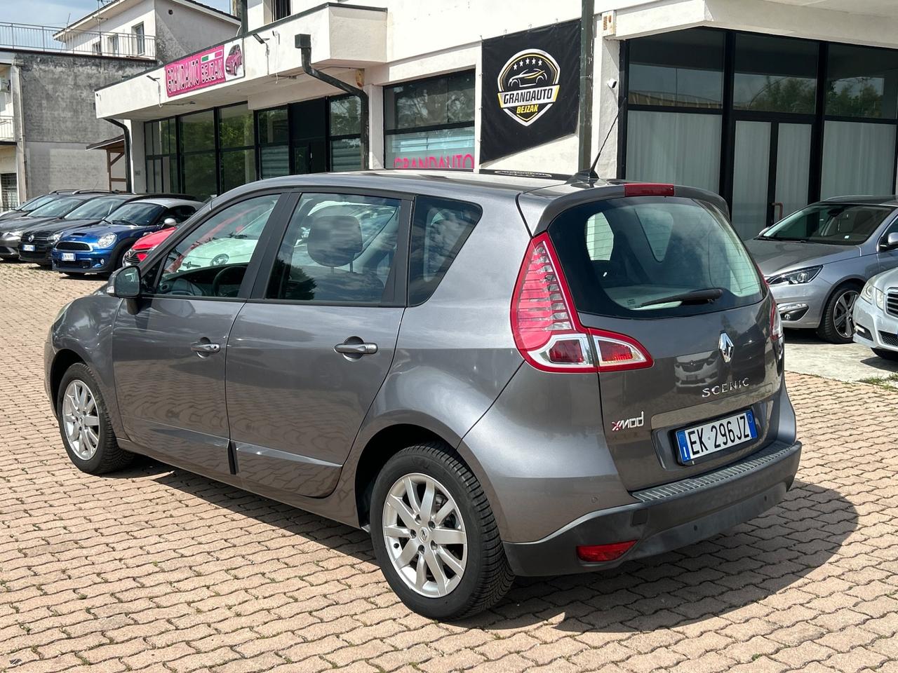 Renault Scenic Scénic X-Mod 1.6 Attractive
