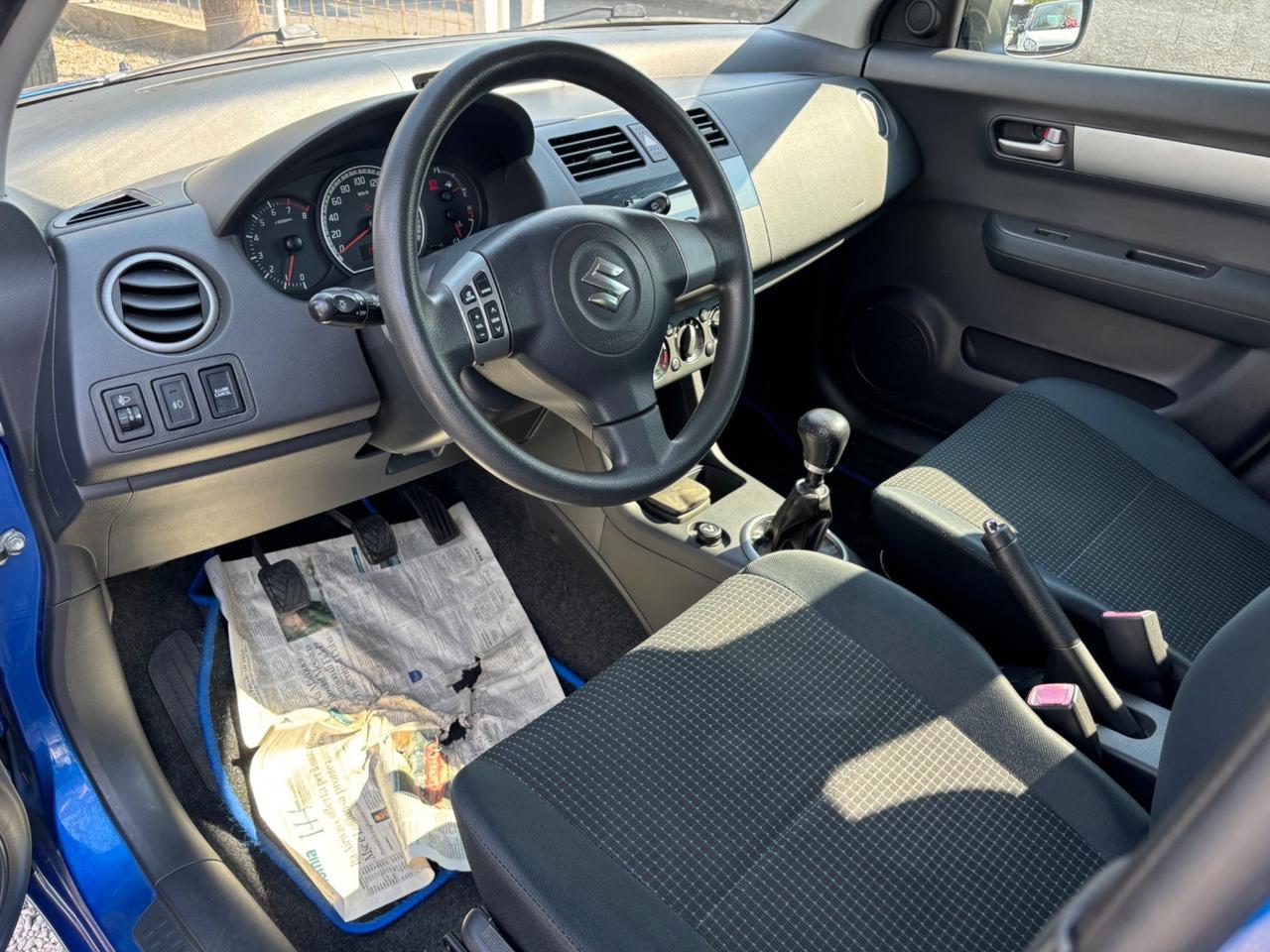 SUZUKI SWIFT 1.3 GLX BENZINA 140.000KM