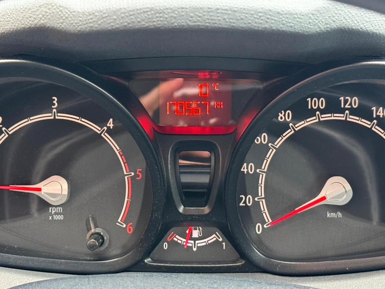 Ford Fiesta 1.4 TDCi 70CV 5 porte