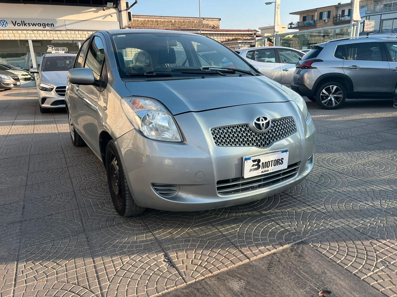 Toyota Yaris 1.0 5 porte Sol BENZILA GPL