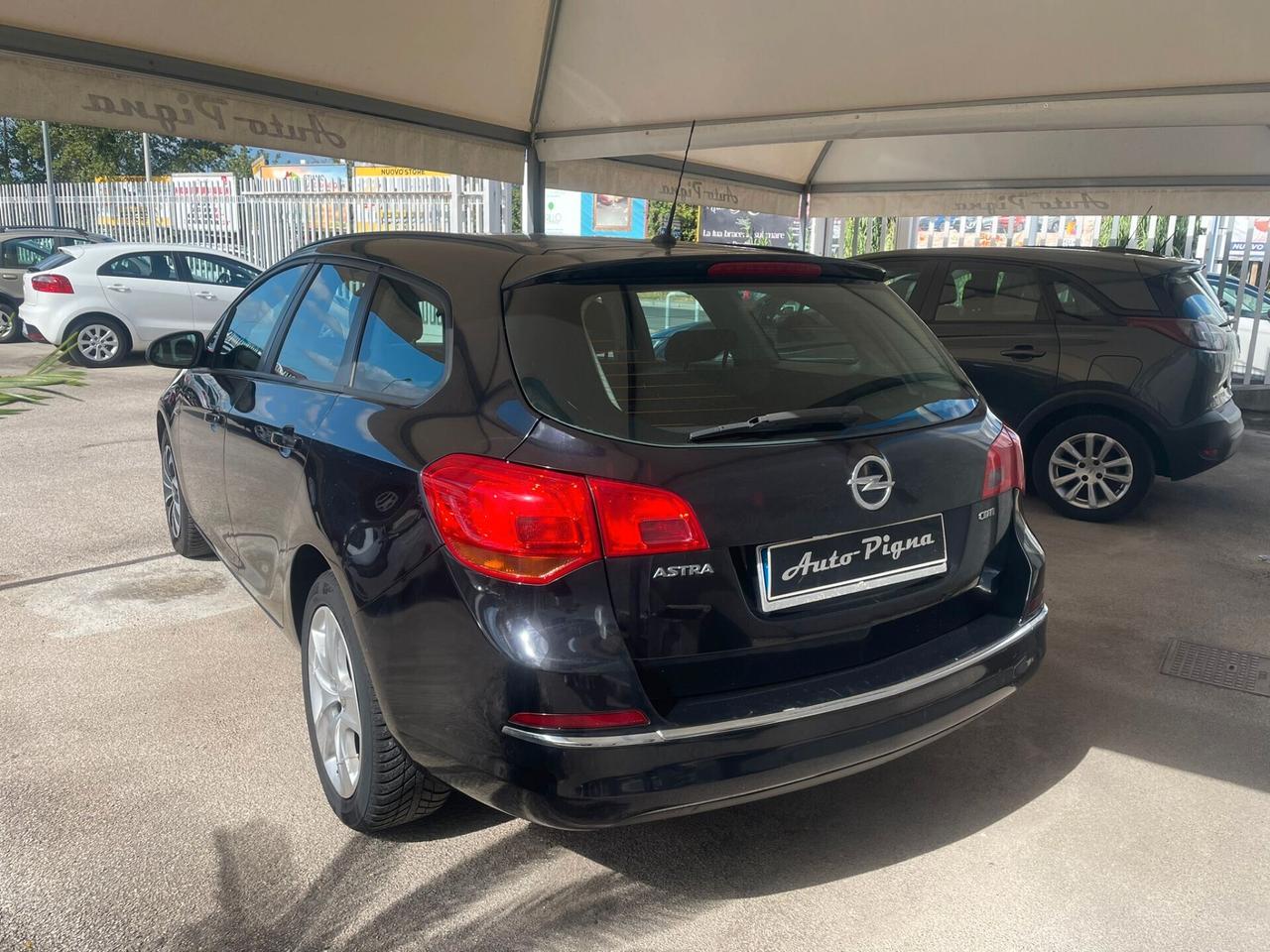 Opel Astra 1.7 CDTI 110CV Sports Tourer Cosmo