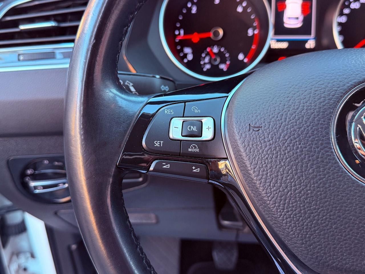 Volkswagen Tiguan 1.6 TDI 116CV CARPLAY - 2017