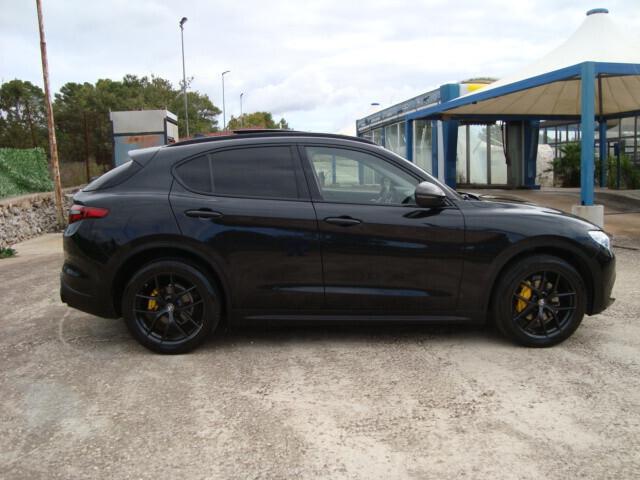 Alfa Romeo Stelvio 2.2 t Veloce First Edition Q4 210cv