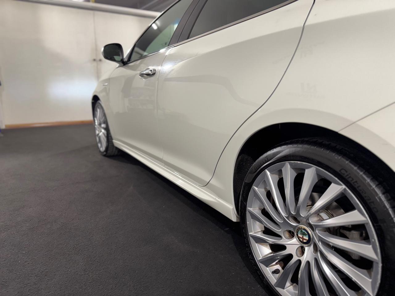 Alfa Romeo Giulietta Exclusive FULL OPTIONAL CON TETTO APRIBILE