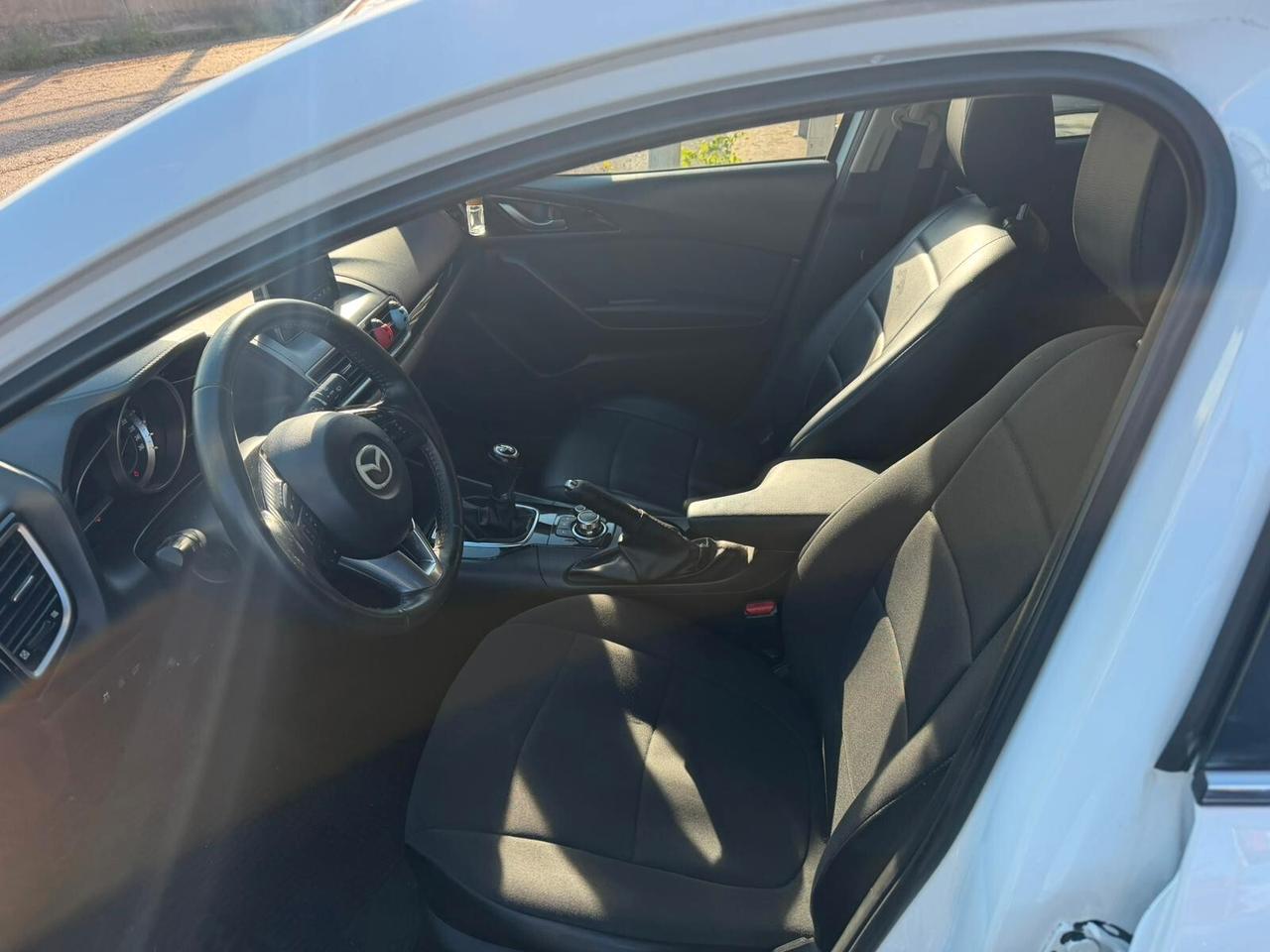 Mazda 3 Mazda3 1.5 Skyactiv-D Evolve