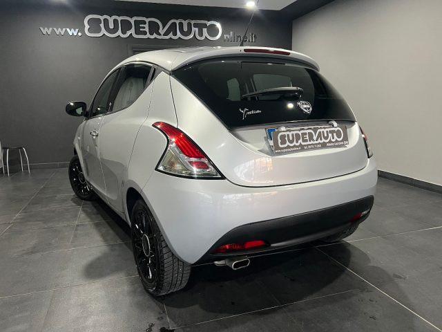 LANCIA Ypsilon 1.2 69 CV 5 porte Platinum Ecochic GPL