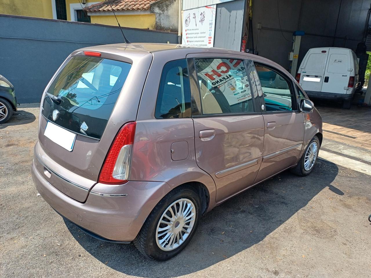 Lancia MUSA 1.4 Platino Ecochic GPL